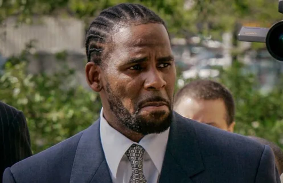 R. Kelly sex abuse charges dropped in Chicago